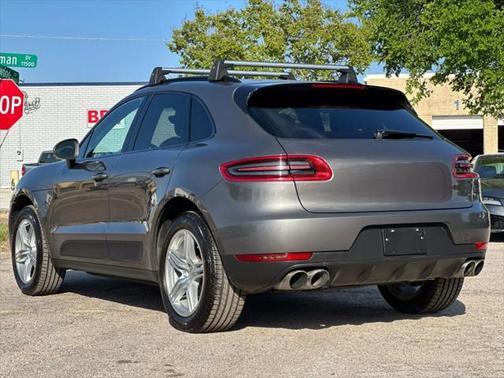 2015 Porsche Macan S