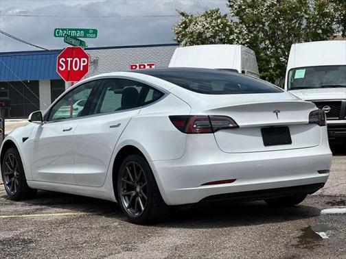 2020 Tesla Model 3 Standard Range