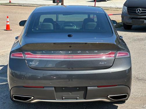 2018 Lincoln MKZ Select