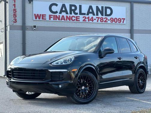 2017 Porsche Cayenne Platinum Edition