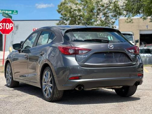 2018 Mazda Mazda3 Touring