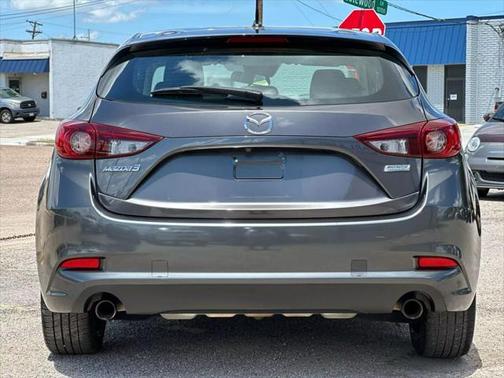2018 Mazda Mazda3 Touring