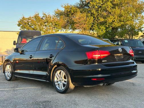 2015 Volkswagen Jetta 2.0L S
