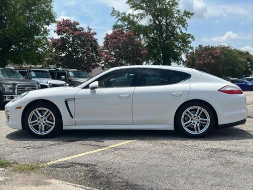 2012 Porsche Panamera 4