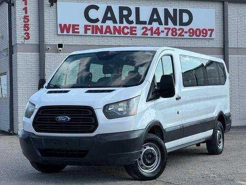 Oxford White 2017 Ford Transit-350 XL