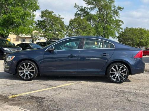 2015 Volvo S60 T5 Premier Plus