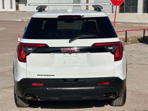 2021 GMC Acadia FWD SLT