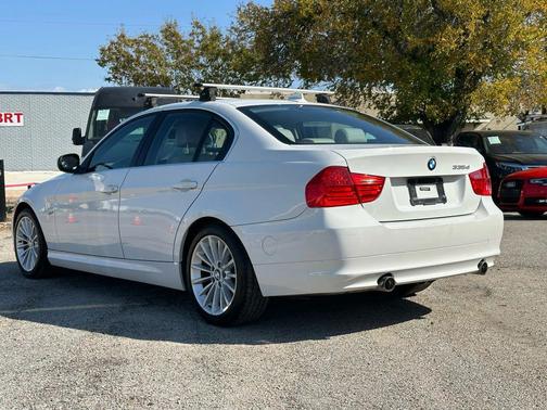 2011 BMW 335 335d Sedan 4D