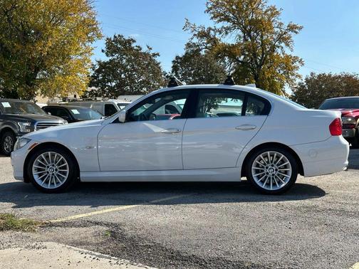 2011 BMW 335 335d Sedan 4D