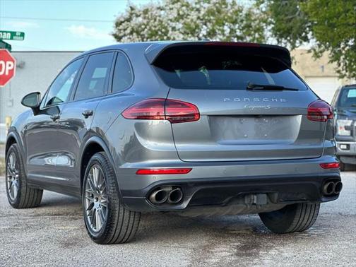 2017 Porsche Cayenne S