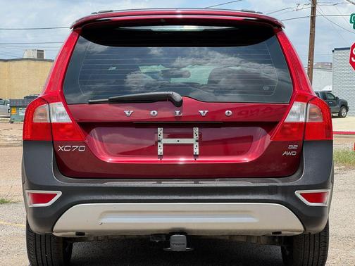 Ruby Red Metallic 2008 Volvo XC70 3.2