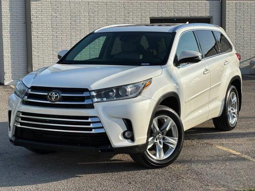 Blizzard Pearl 2019 Toyota Highlander Limited