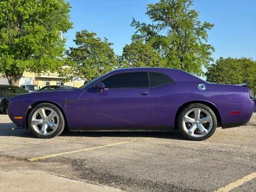 2014 Dodge Challenger SRT8 Core