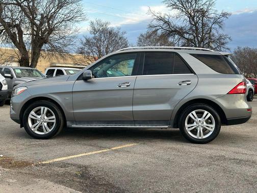 2012 Mercedes-Benz M-Class 4MATIC