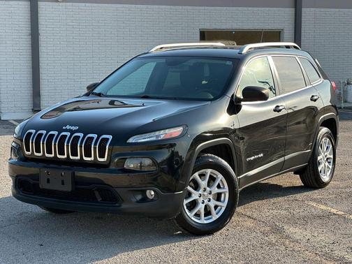 Granite Crystal Metallic Clearcoat 2016 Jeep Cherokee Sport