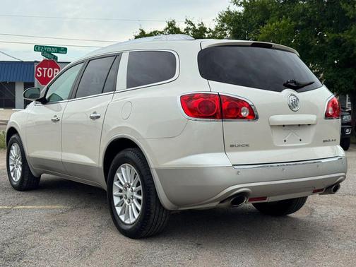White 2012 Buick Enclave Leather