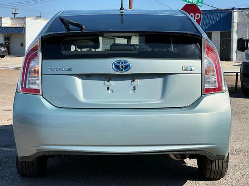 2015 Toyota Prius One