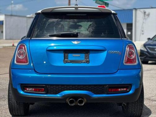 2011 MINI Cooper S Base