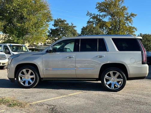 2015 Cadillac Escalade Premium