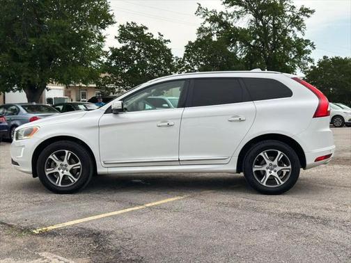 2015 Volvo XC60 T6 Platinum
