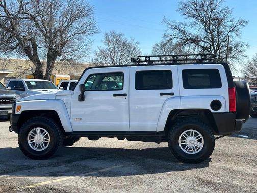 2006 Hummer H3 Base