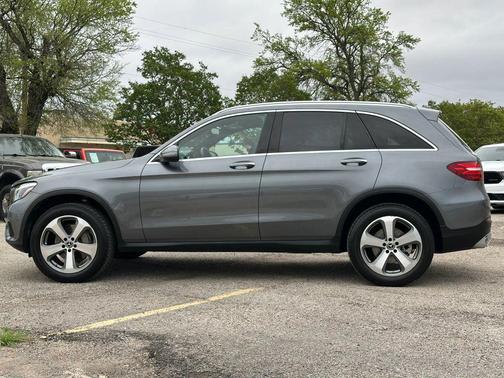 2019 Mercedes-Benz GLC 300 Base