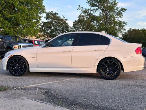 Alpine White 2011 BMW 335 335d Sedan 4D