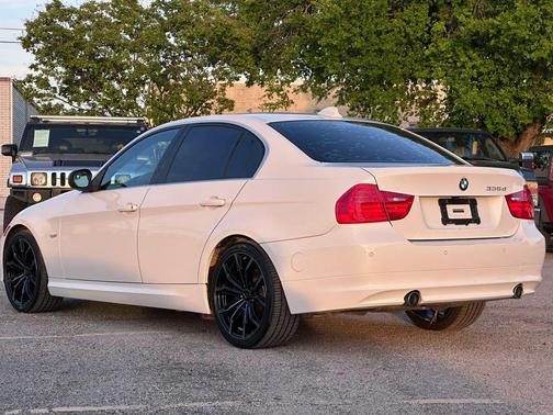 Alpine White 2011 BMW 335 335d Sedan 4D