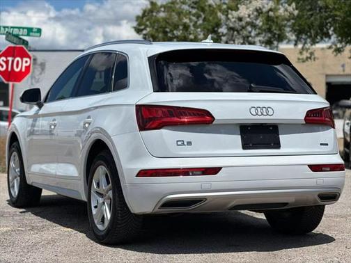 2019 Audi Q5 45 Premium