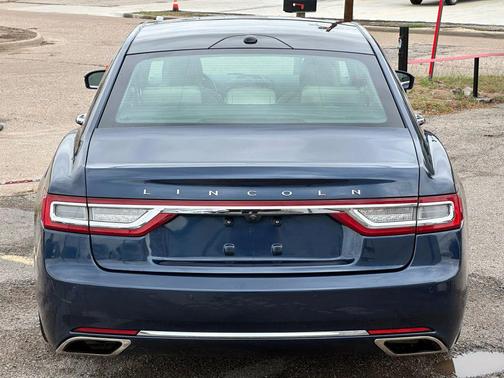 2017 Lincoln Continental Reserve
