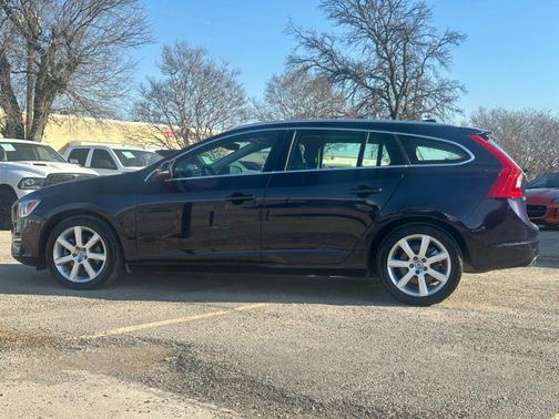 2017 Volvo V60 T5 Premier
