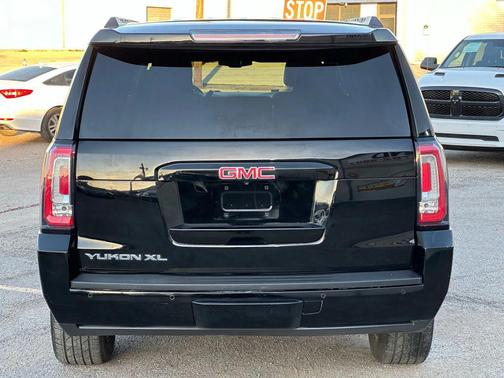 2018 GMC Yukon XL SLT