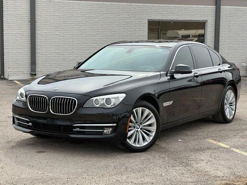 2015 BMW 740 740i Sedan 4D
