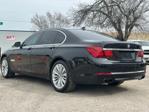 2015 BMW 740 740i Sedan 4D