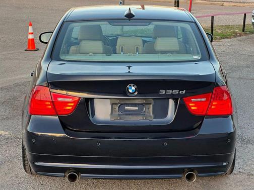 2010 BMW 335 335d Sedan 4D