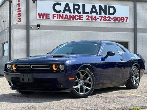 2016 Dodge Challenger SXT