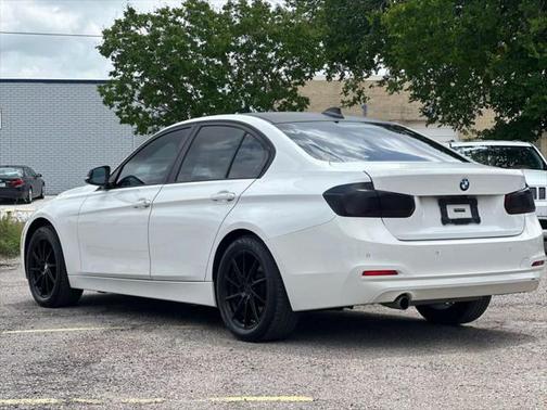 2017 BMW 320 i