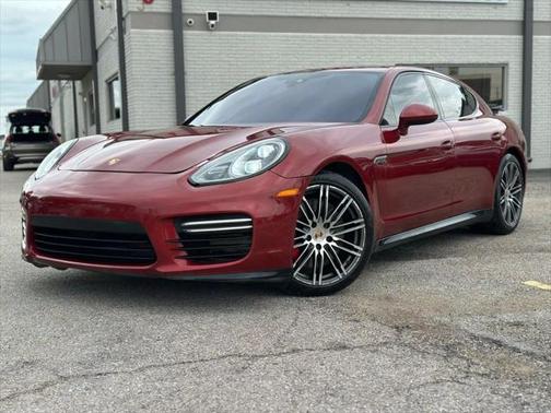 2014 Porsche Panamera GTS
