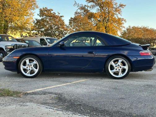 2001 Porsche 911 Carrera 4