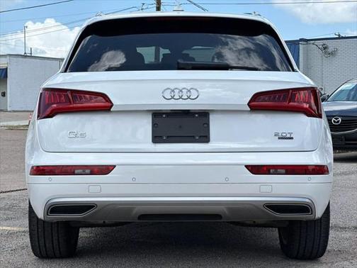 2018 Audi Q5 2.0T Premium Plus