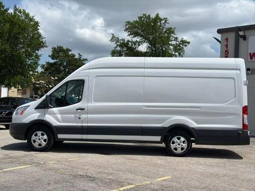 2018 Ford Transit-250 Base