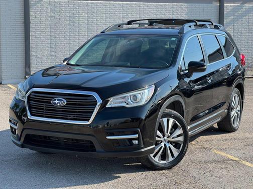 Crystal Black Silica 2019 Subaru Ascent Limited 8-Passenger