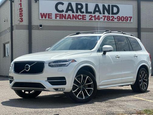 2017 Volvo XC90 T6 Momentum
