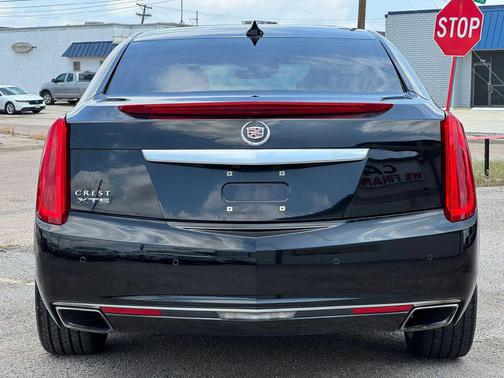 Black 2015 Cadillac XTS Luxury