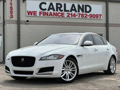 Polaris White 2016 Jaguar XF 35t Prestige