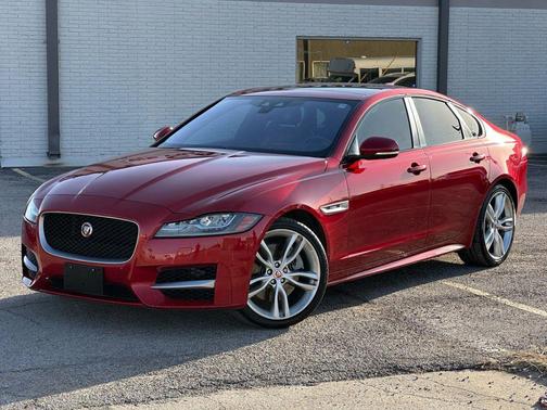 2016 Jaguar XF 35t R-Sport