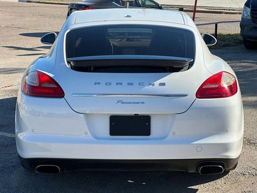 2012 Porsche Panamera 4