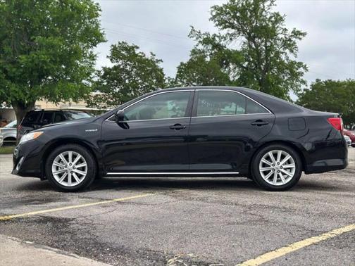2012 Toyota Camry Hybrid XLE