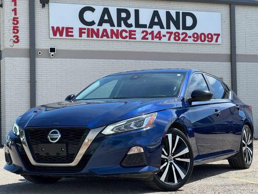 Deep Blue Pearl 2020 Nissan Altima SR FWD