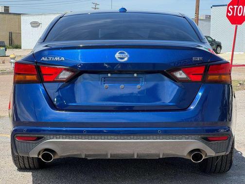 Deep Blue Pearl 2020 Nissan Altima SR FWD